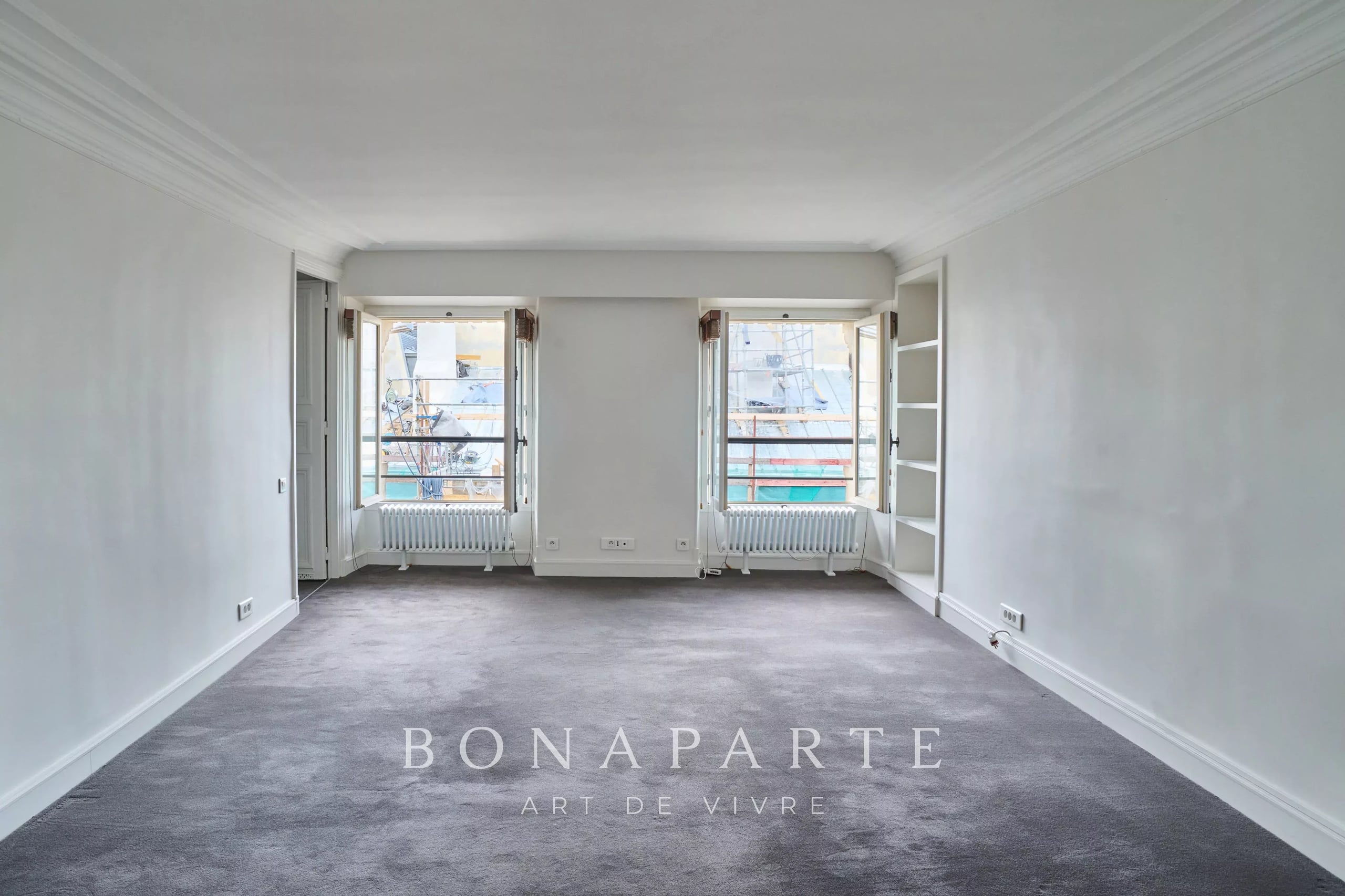 PARIS 1ER / SAINT-HONORÉ – DUPLEX / 3 CHAMBRES – DERNIERS ÉTAGES AVEC ASCENSEUR